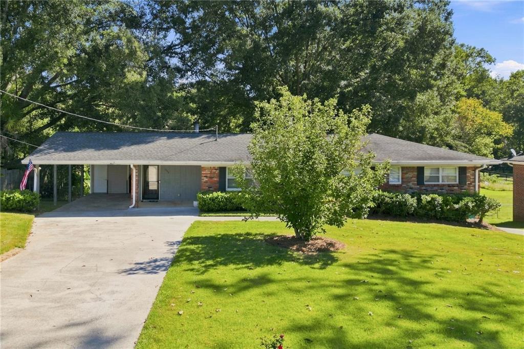 3388 Sanford Dr., Marietta, GA 30066