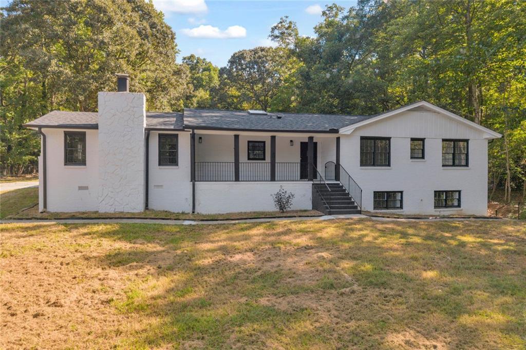 165 N Morning Dove Dr., Fayetteville, GA 30215