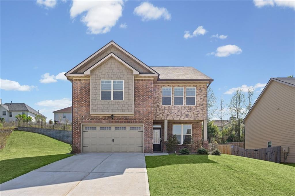 1526 Battle Brook Dr., Conyers, GA 30012