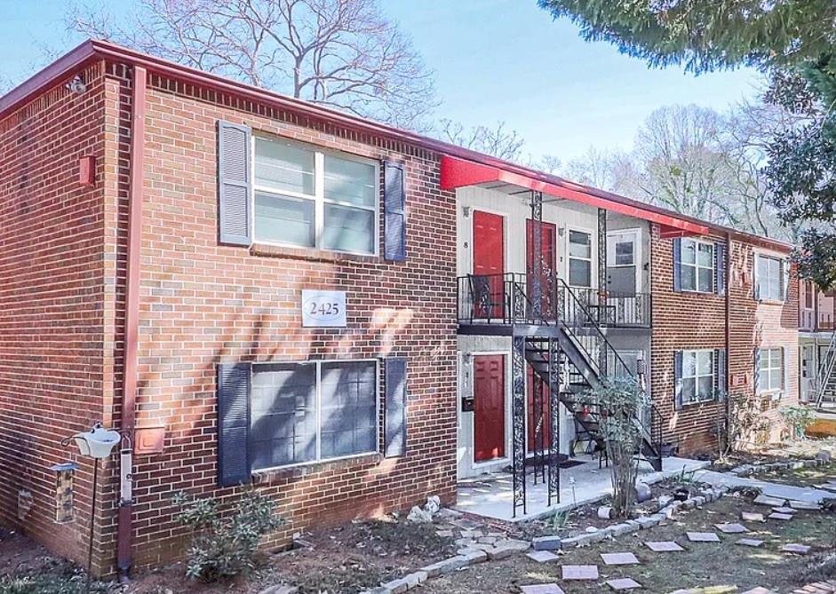 2425 Lawrenceville Hwy. #8, Decatur, GA 30033