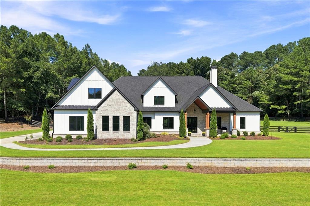 623 Goodson Rd., Dawsonville, GA 30534