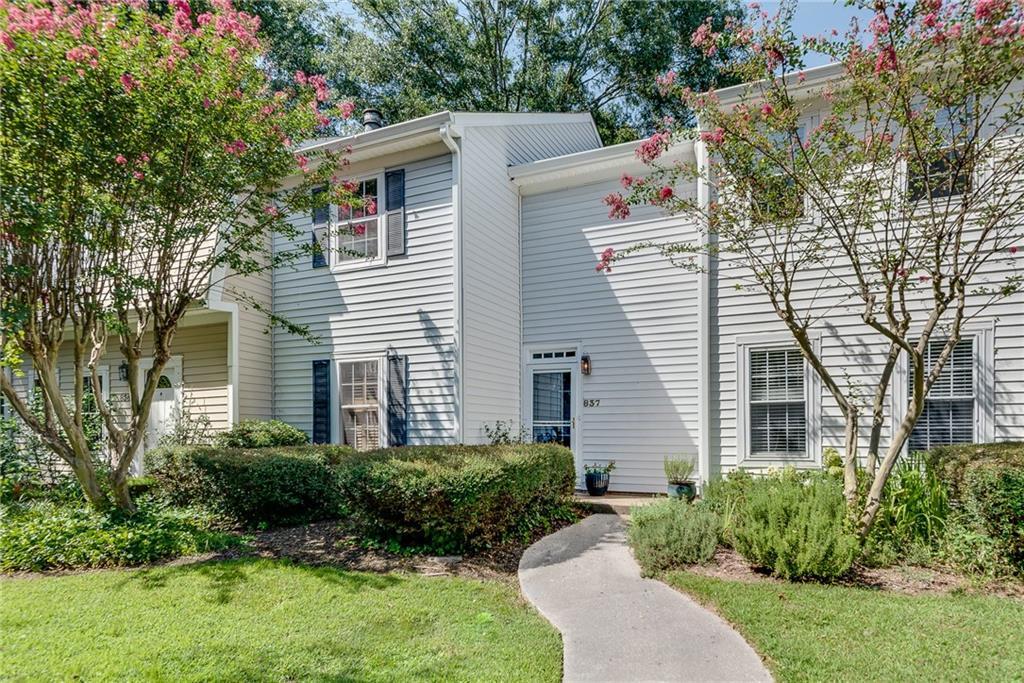 837 Heritage Sq., Decatur, GA 30033