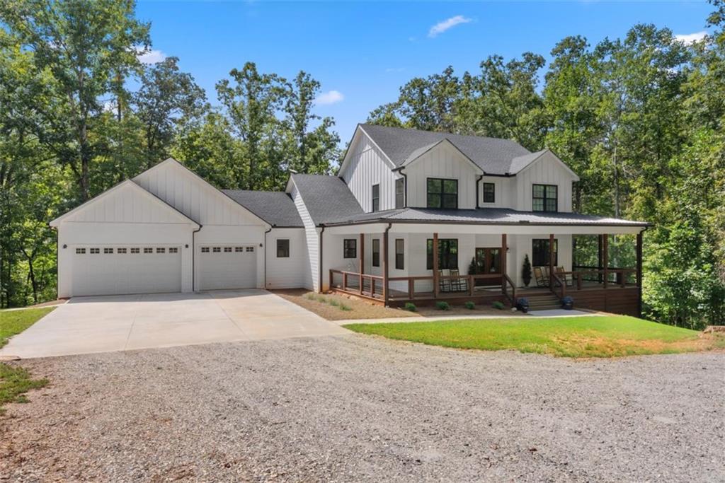 1366 Deer Woods Tr., Cleveland, GA 30528