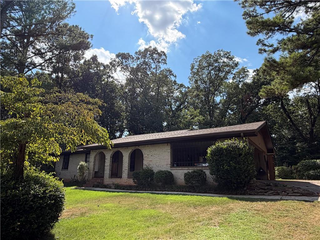 4847 Shadowwood Ct., Lilburn, GA 30047