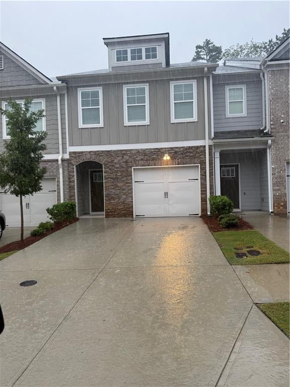 5771 Calle Vista Dr., Lithonia, GA 30058