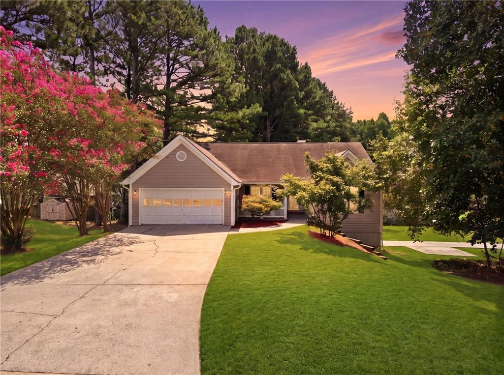 2343 Condor Dr., Lawrenceville, GA 30044