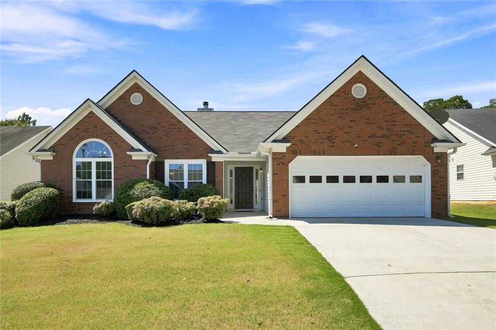 2762 Hillvale Cove Way, Lithonia, GA 30058