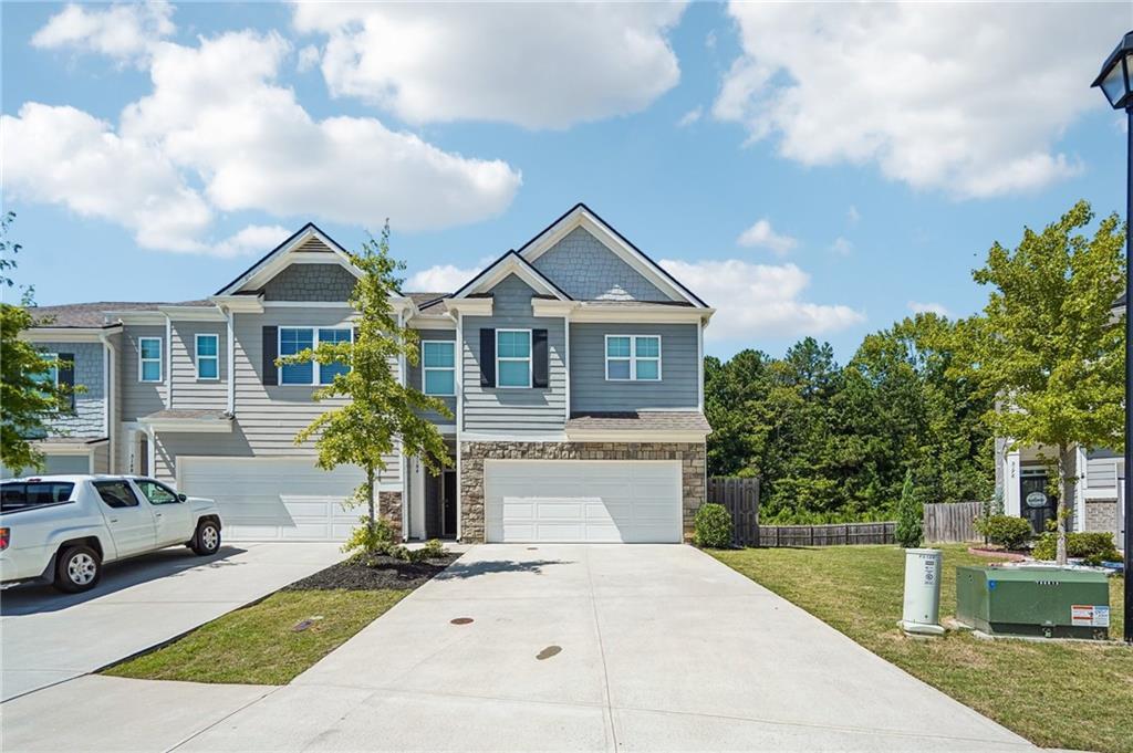 5184 Barberry Ave., Oakwood, GA 30566
