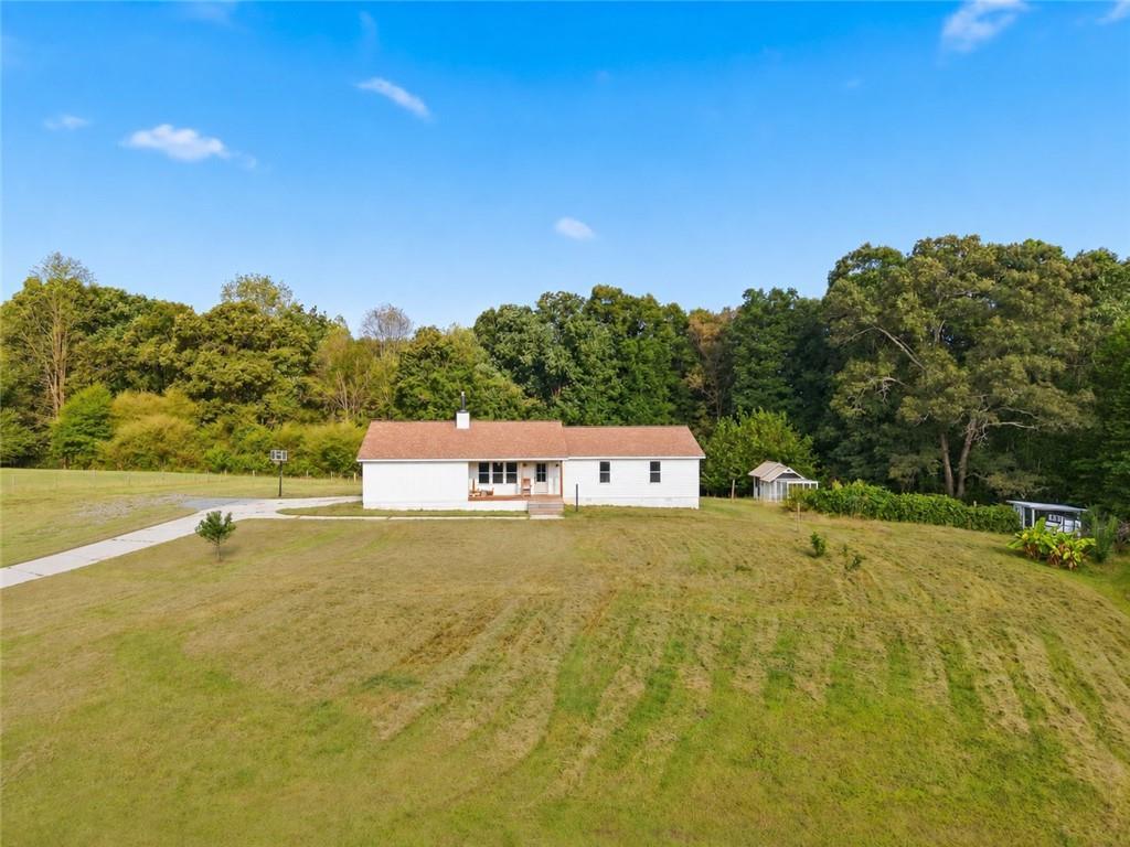5545 Odum Smallwood Rd., Gainesville, GA 30506