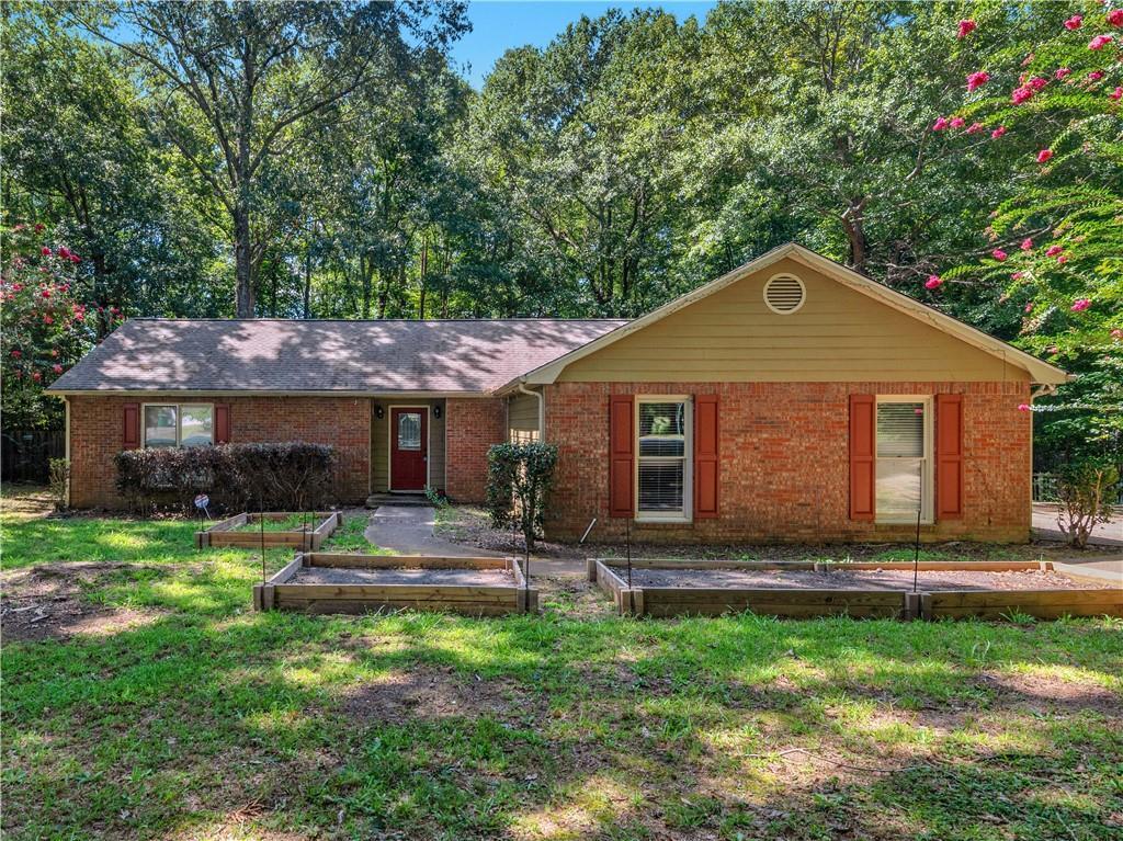 351 Waterford Dr., Jonesboro, GA 30238