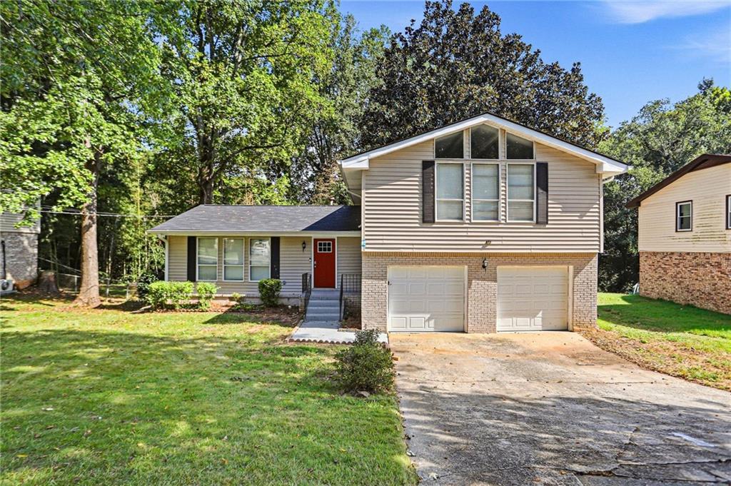 2290 Emerald Springs Dr., Decatur, GA 30035