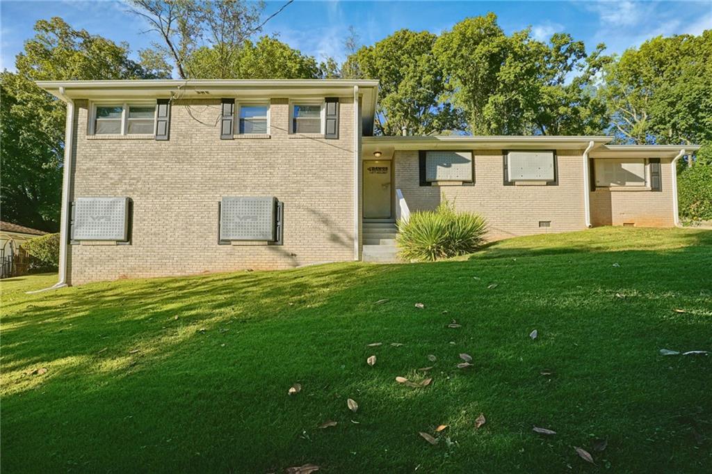 1734 Mary Lou Ln., Atlanta, GA 30316