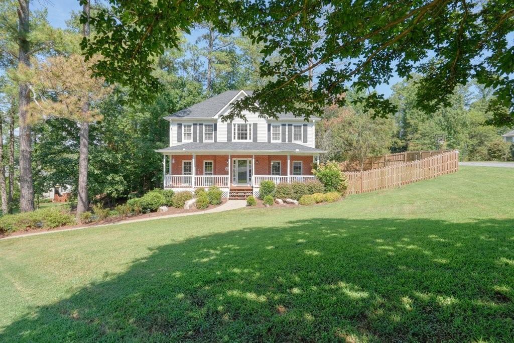 1330 Willow Tree Dr., Woodstock, GA 30188
