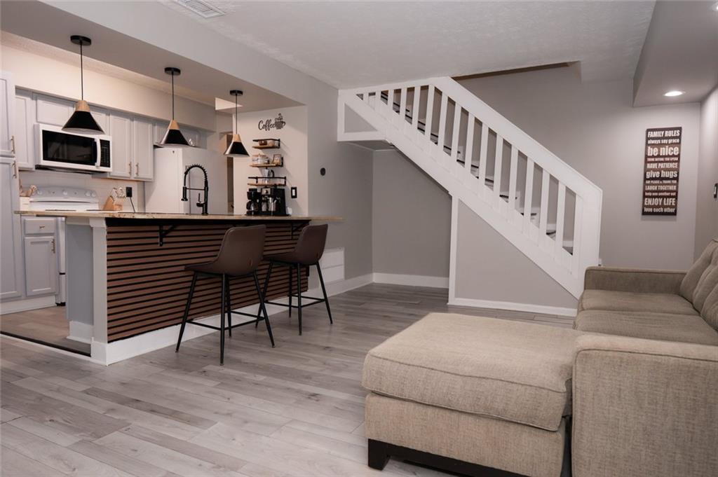1384 Old Coach Rd., Marietta, GA 30008