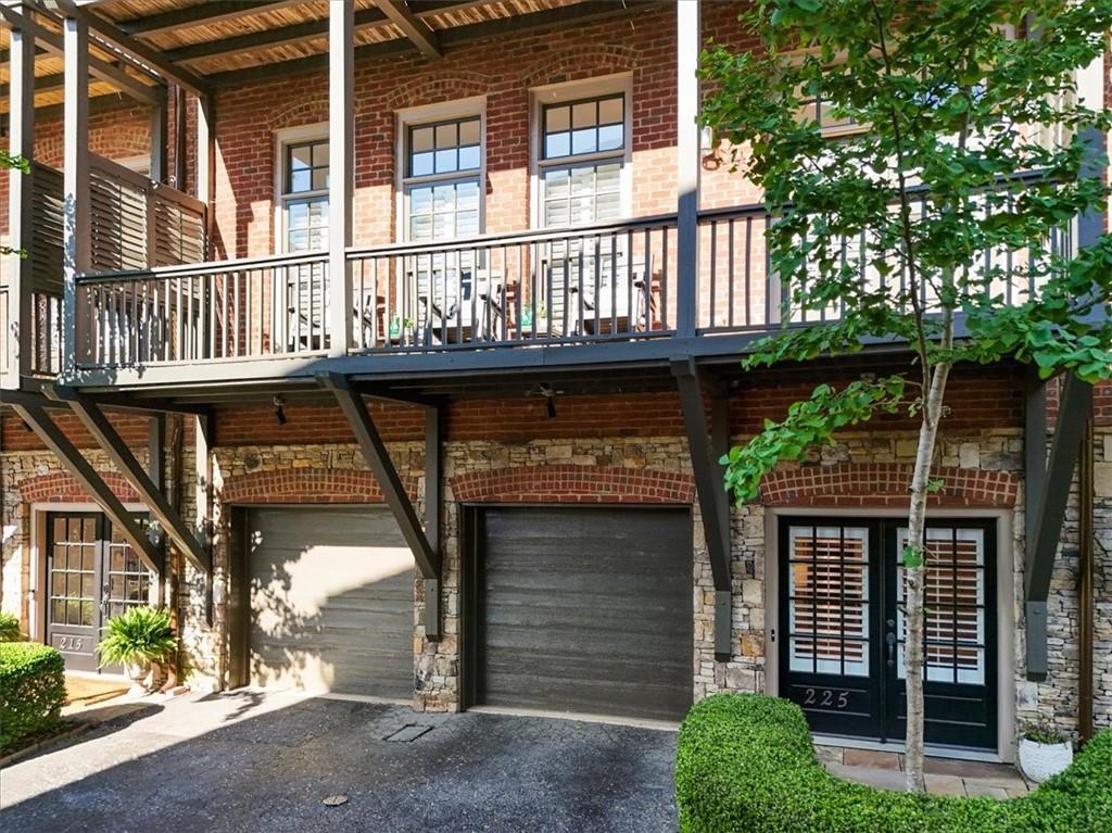 225 Founders Mill Ct., Roswell, GA 30075