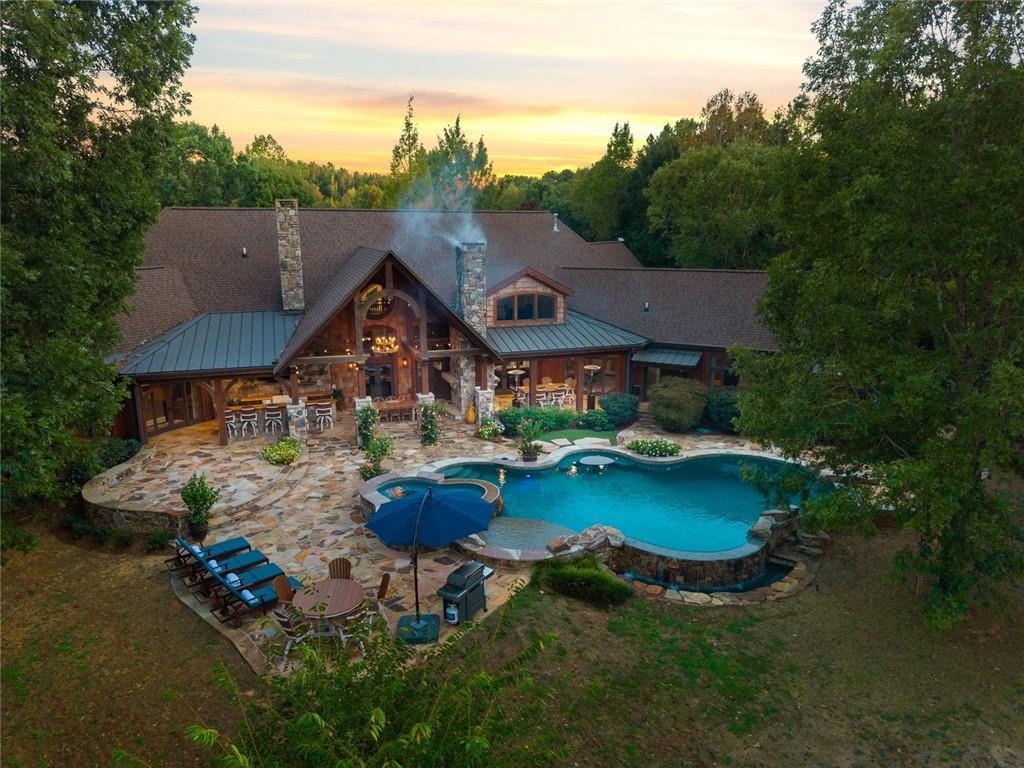 1524 Blacks Bluff Rd., Rome, GA 30161