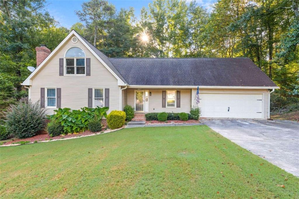 17 Mountain Oaks Dr., Carrollton, GA 30116