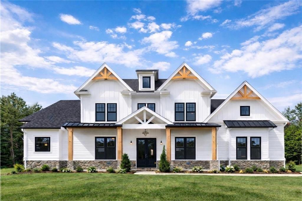 121 Palisade Dr., Rydal, GA 30171