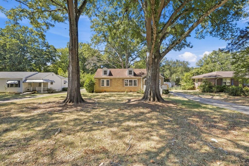 313 Glen Iris Dr., Monroe, GA 30655