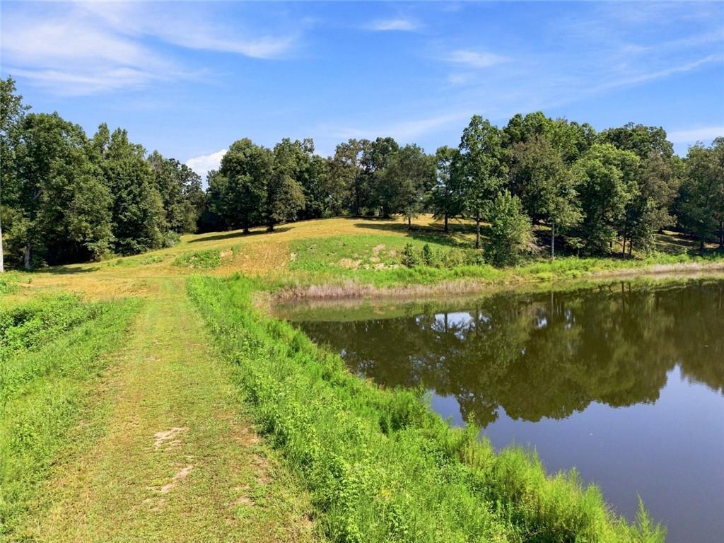 568 Franklin Goldmine Rd., Cumming, GA 30028