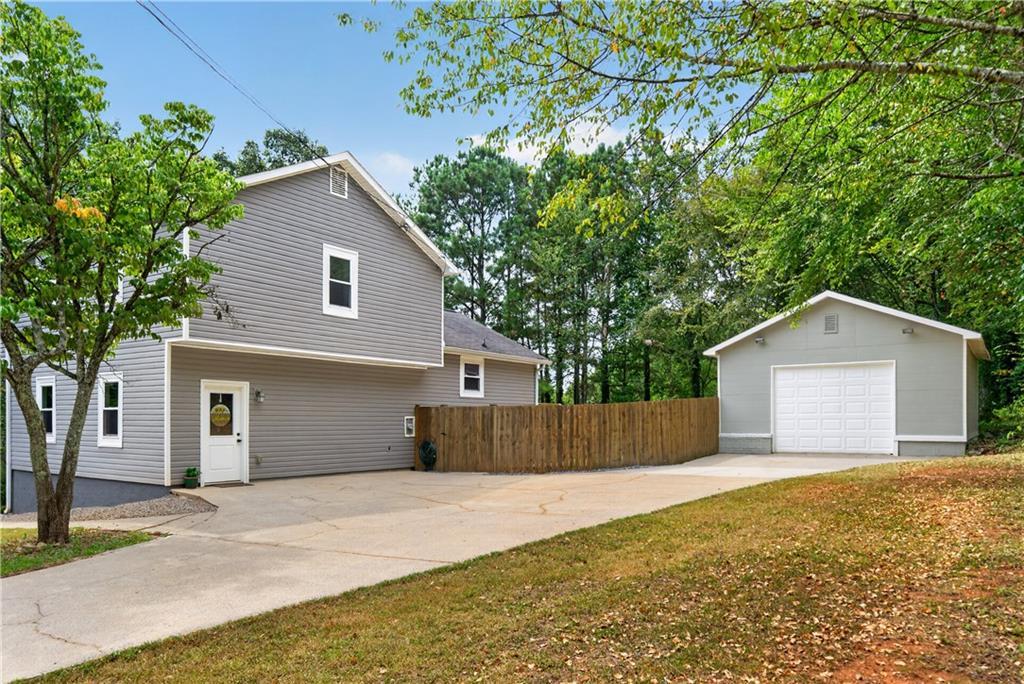 40 Red Top Cir., Emerson, GA 30137