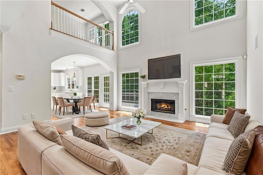 1128 Promontory Dr., Marietta, GA 30062