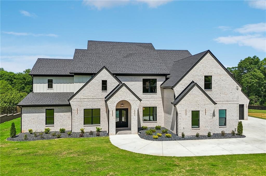 3207 Thompson Mill Rd, Buford, GA 30519