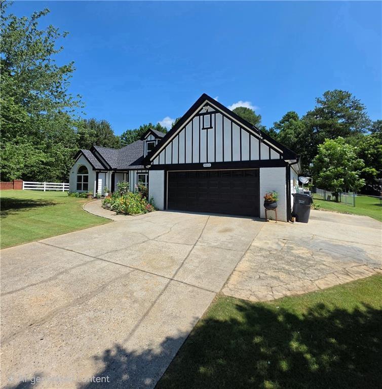 2800 Cove Crossing Dr., Lawrenceville, GA 30045