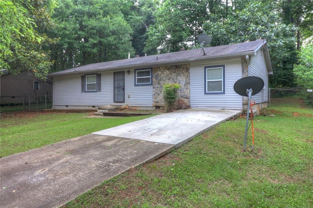 4749 Lost Colony Ct., Stone Mountain, GA 30088