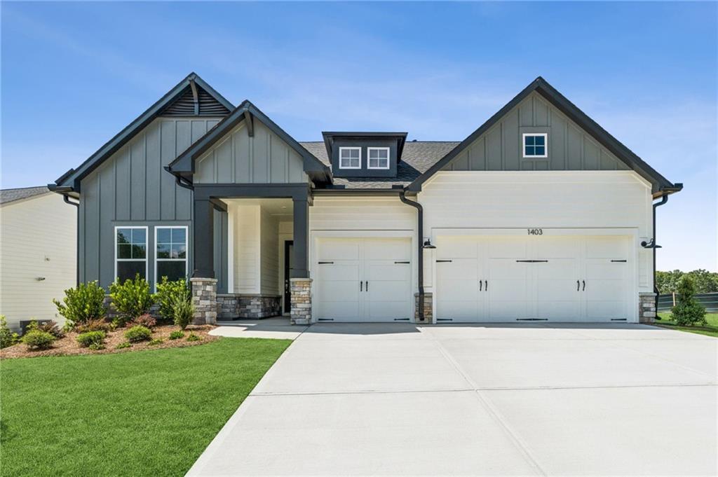 1403 Autumn Lake Dr., Gainesville, GA 30504