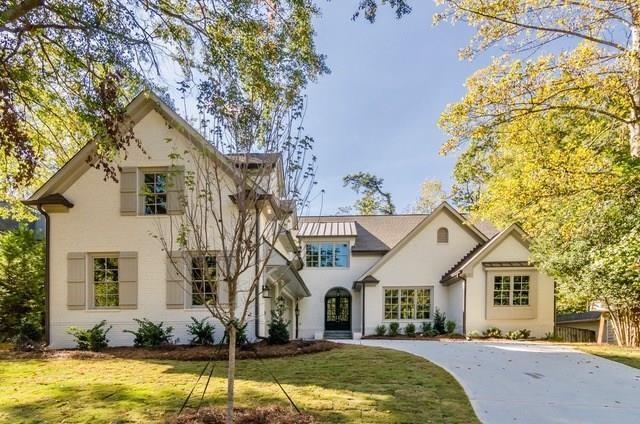 2872 Parkridge Dr., Atlanta, GA 30319