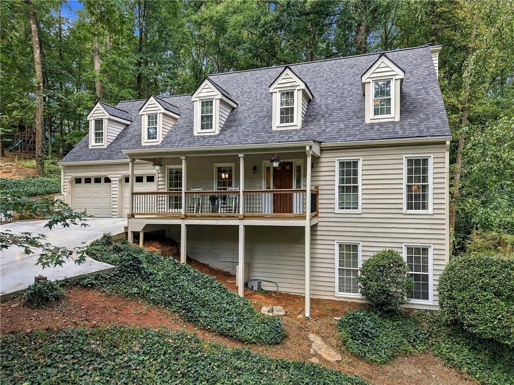 2569 Chimney Springs Dr., Marietta, GA 30062