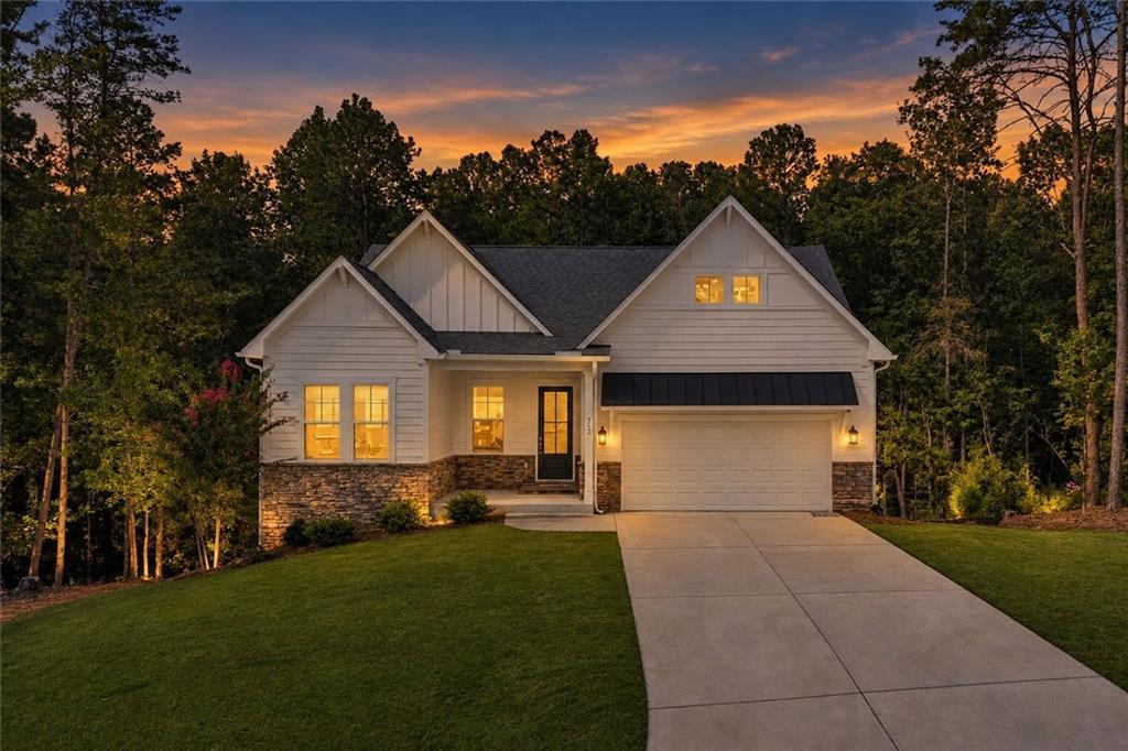 723 Linger Longer Dr., Ellijay, GA 30540