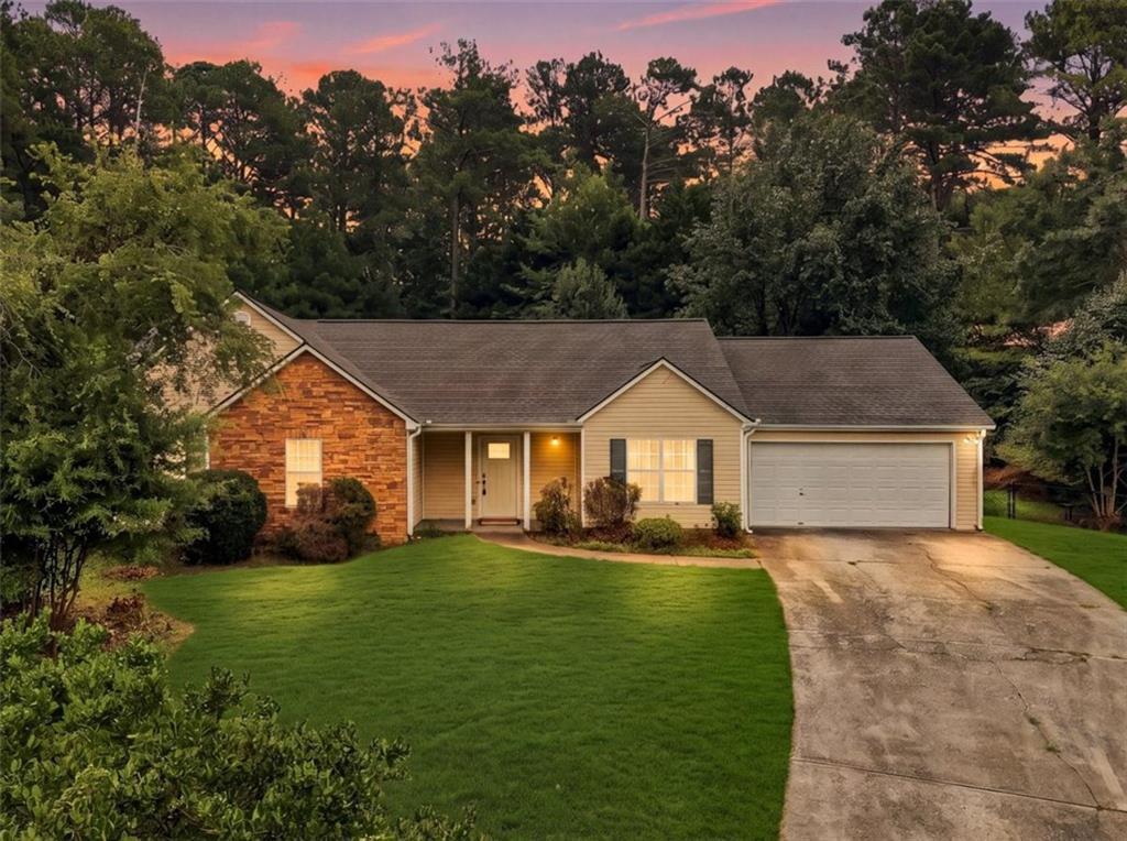 1105 Poplar Ln., Loganville, GA 30052