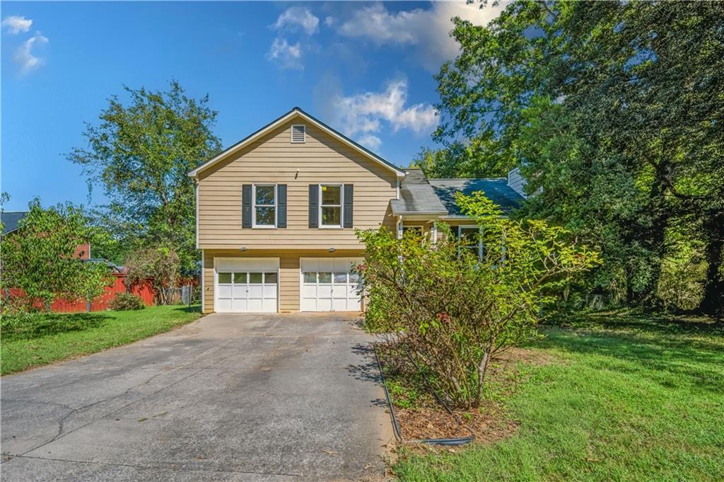 4234 Apache Dr., Acworth, GA 30102