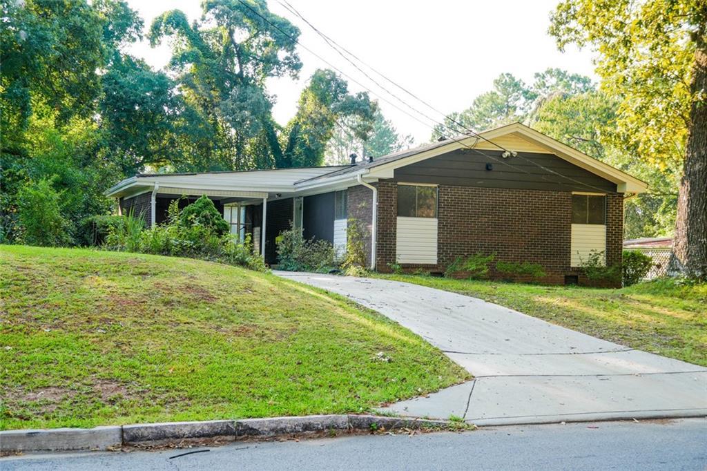 927 Rowland St., Clarkston, GA 30021