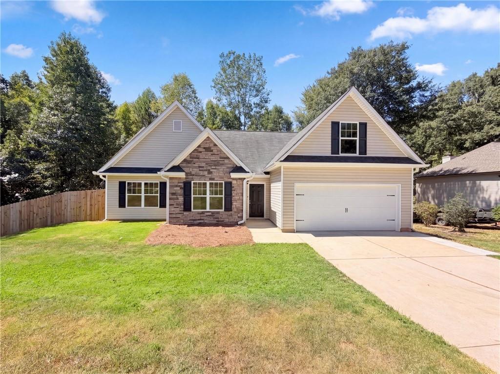 249 Clearwater Dr., Monroe, GA 30655