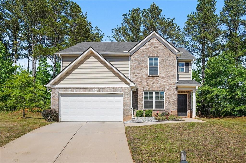 1128 Oak Hollow Ln., Hampton, GA 30228