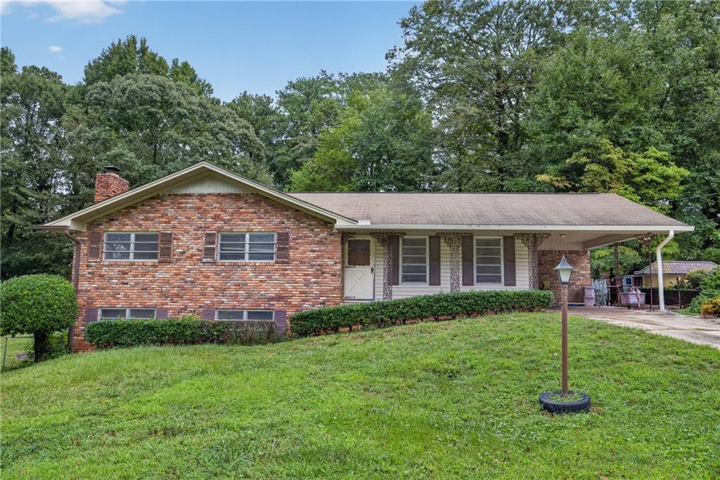 4690 Janice Dr., College Park, GA 30337