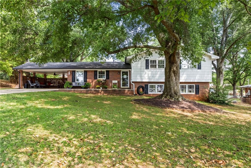 20 Oakdale Dr., Cartersville, GA 30120