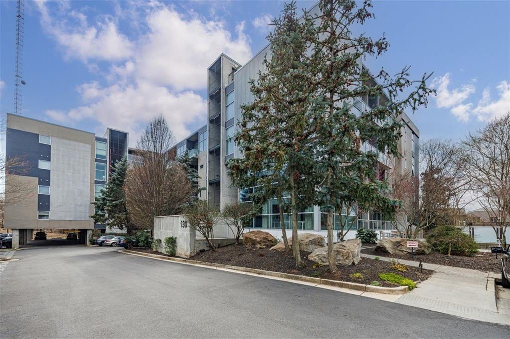 130 Arizona Ave. #305, Atlanta, GA 30307