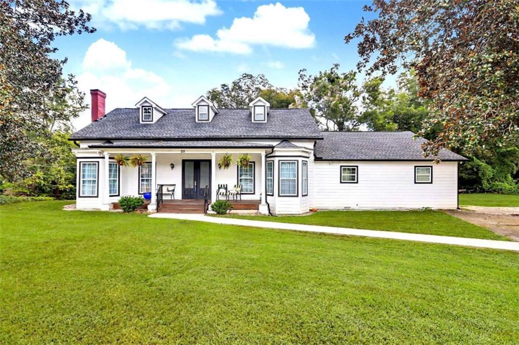 211 Cobb St., Palmetto, GA 30268