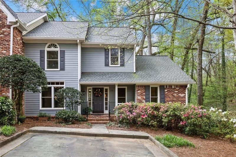 175 Riverview Tr., Roswell, GA 30075