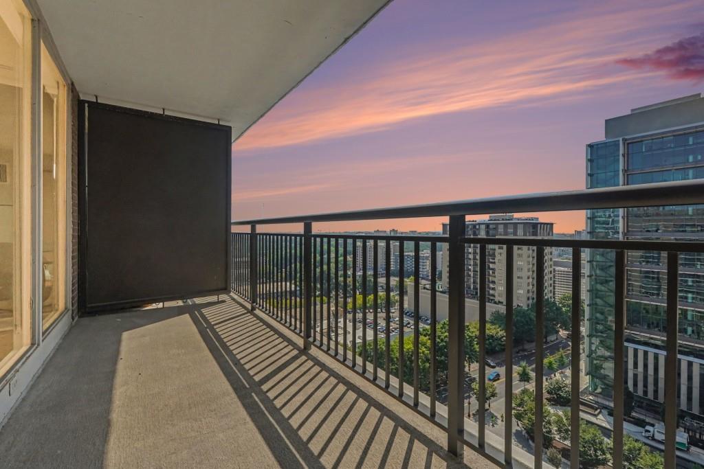 620 Peachtree St. #1909, Atlanta, GA 30308