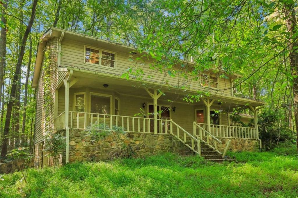 175 Canterbury Ln., Fayetteville, GA 30215