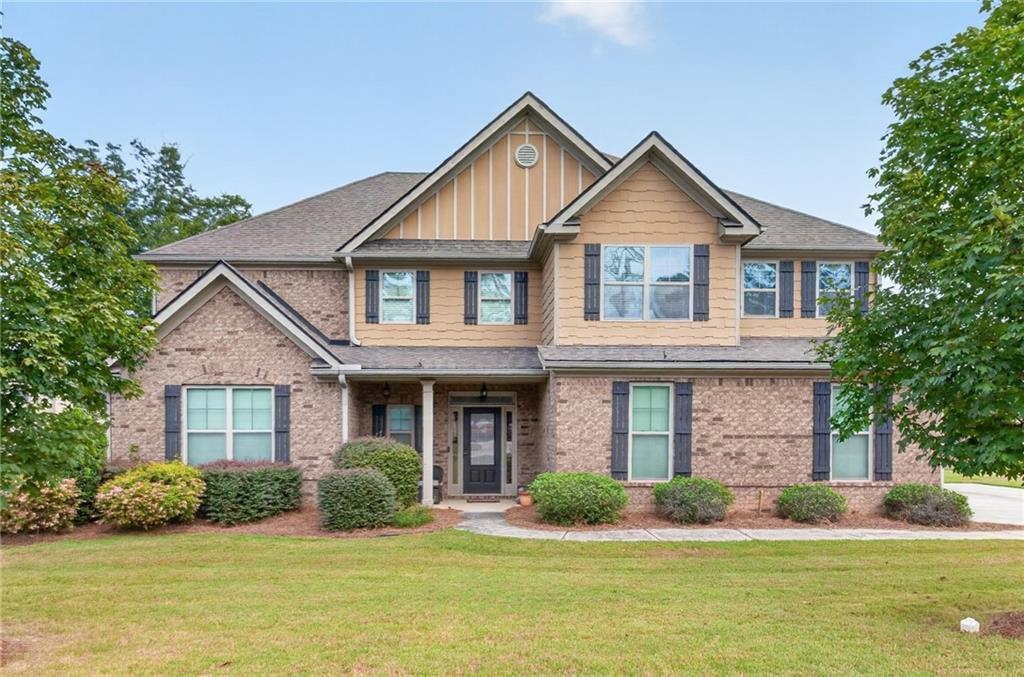 162 Oatgrass Dr., Grayson, GA 30017