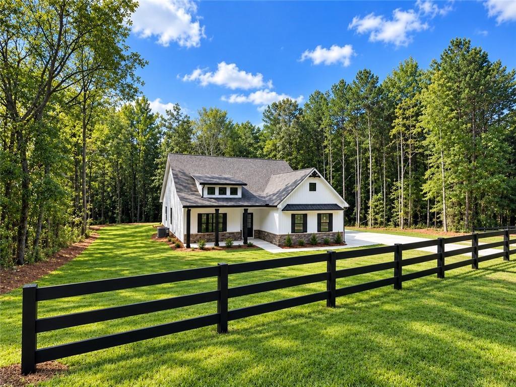338 Dunn Rd., Silver Creek, GA 30173