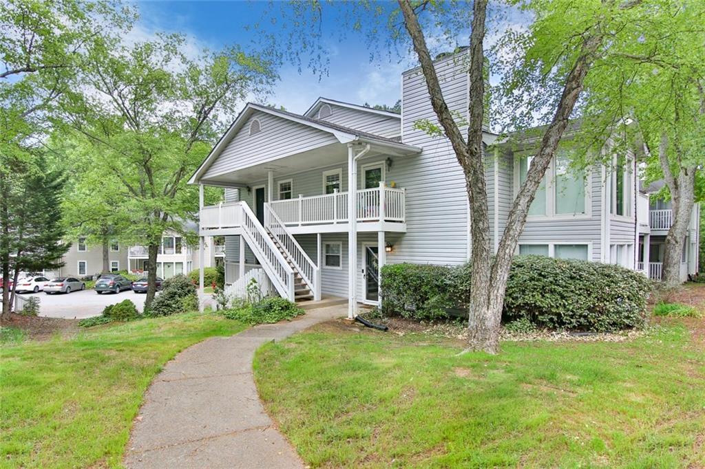 2104 Augusta Dr., Marietta, GA 30067