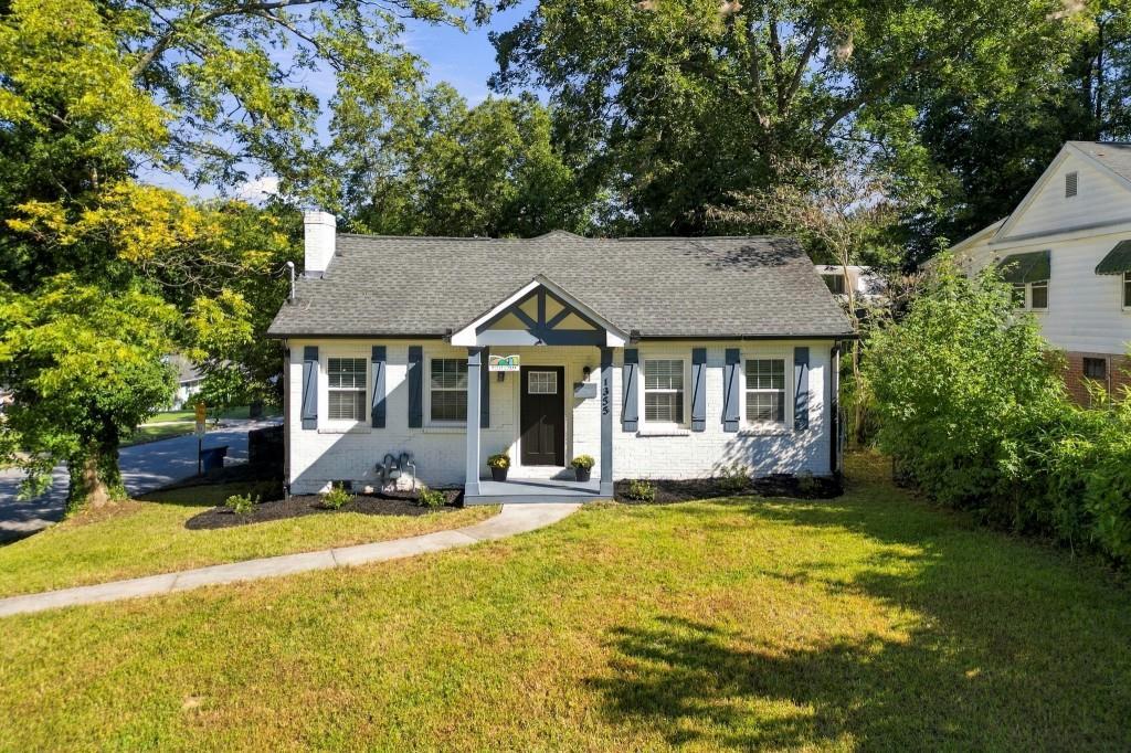 1355 Westview Dr., Atlanta, GA 30310