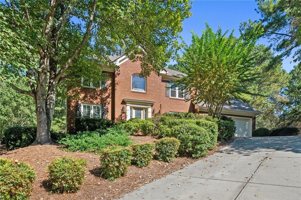 2780 Abbottswell Dr., Alpharetta, GA 30022